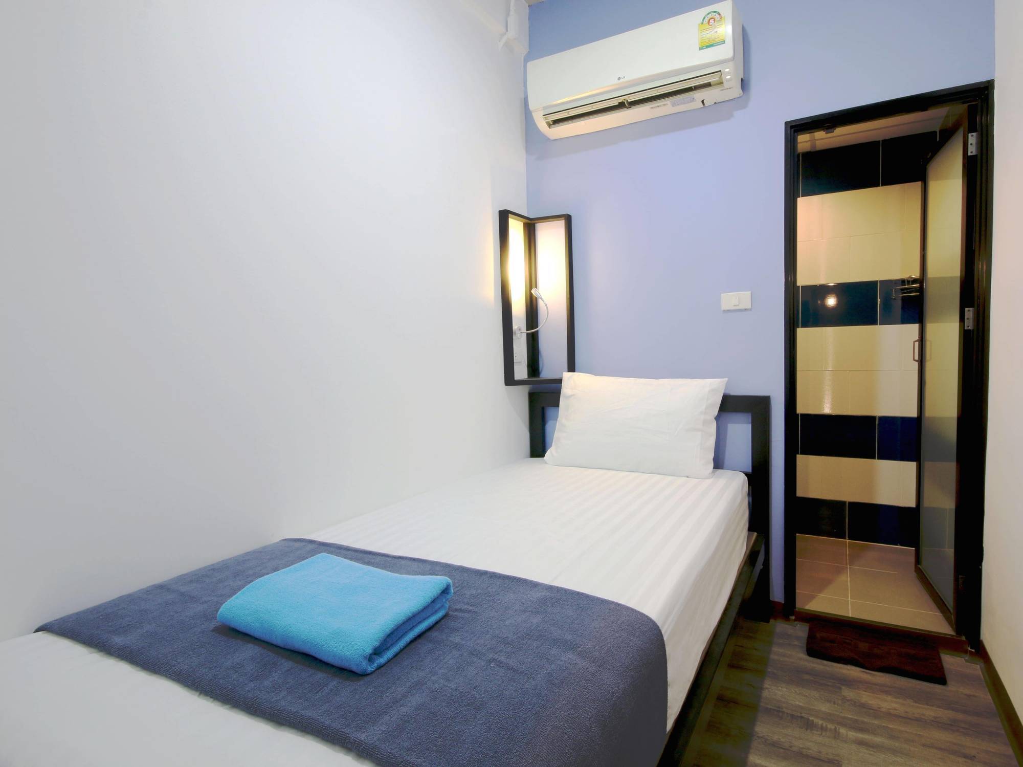 בנגקוק The Pillow Hostel Khaosan מראה חיצוני תמונה