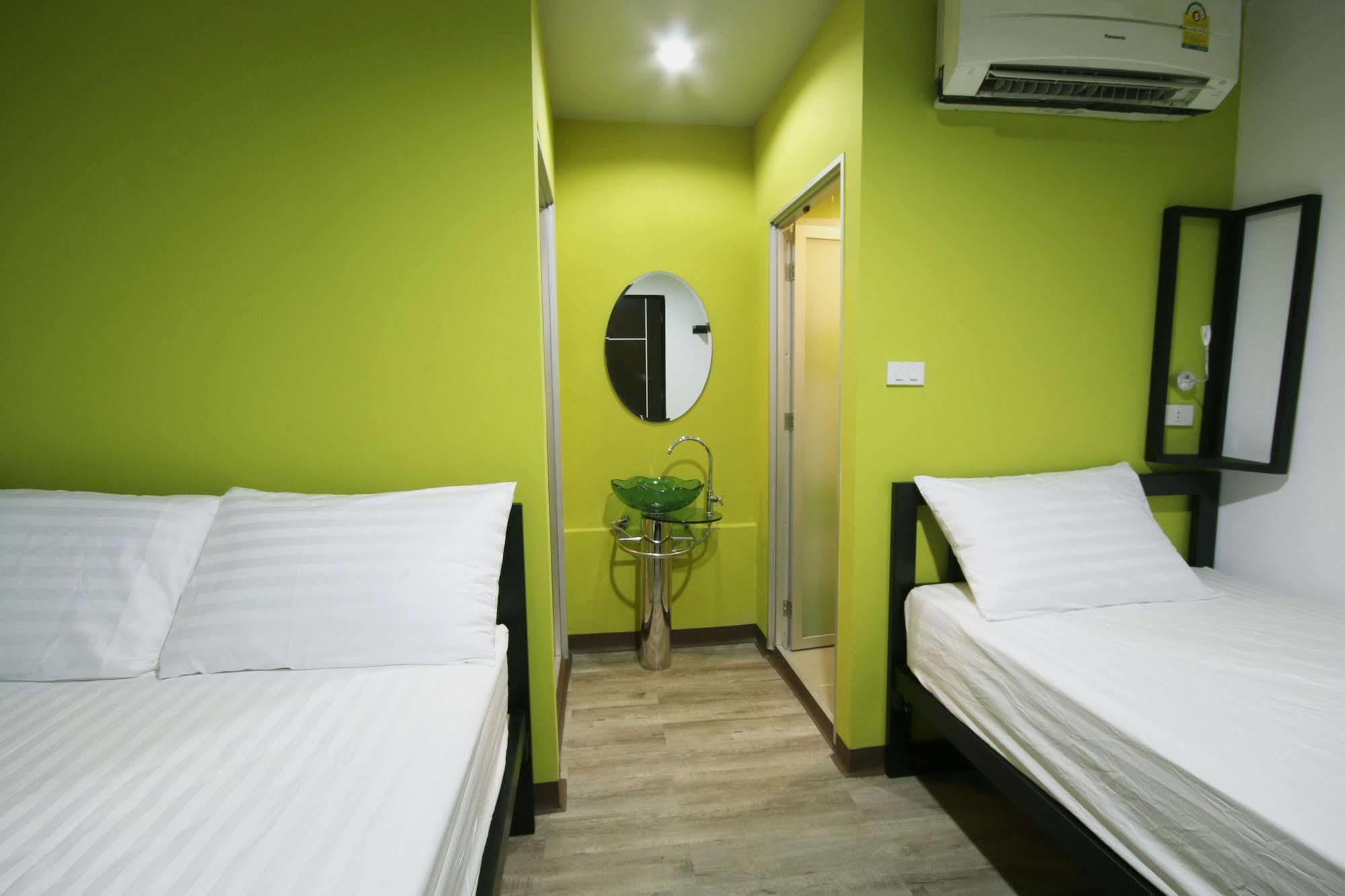 בנגקוק The Pillow Hostel Khaosan מראה חיצוני תמונה